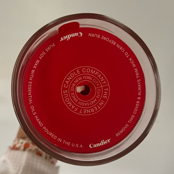 NWT Candier Christmas candle - Picture 5 of 5